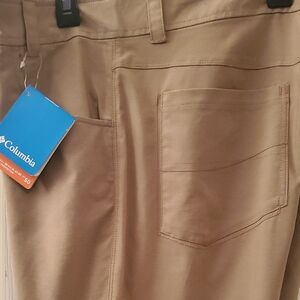 Columbia Men's Tan Pants